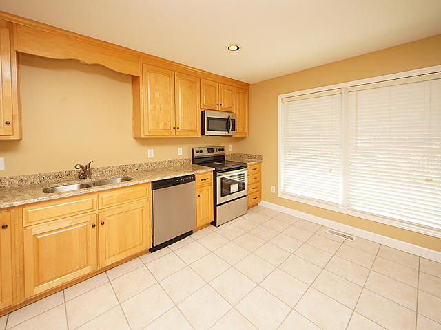 116 County Rd S-18-452 Summerville, SC 29483 - Photo 8 of 30 116 Pemberton Kitchen 2
