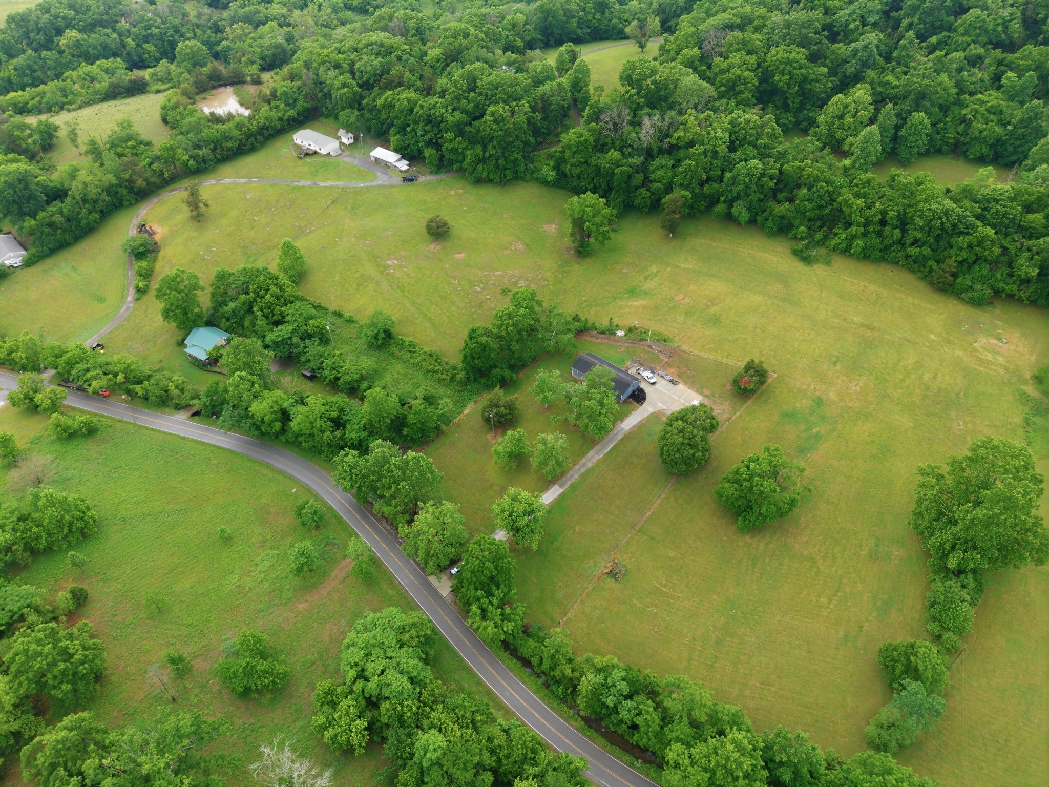 615 Rogues Fork Road Bethpage, TN 37022 - Photo 29 of 53