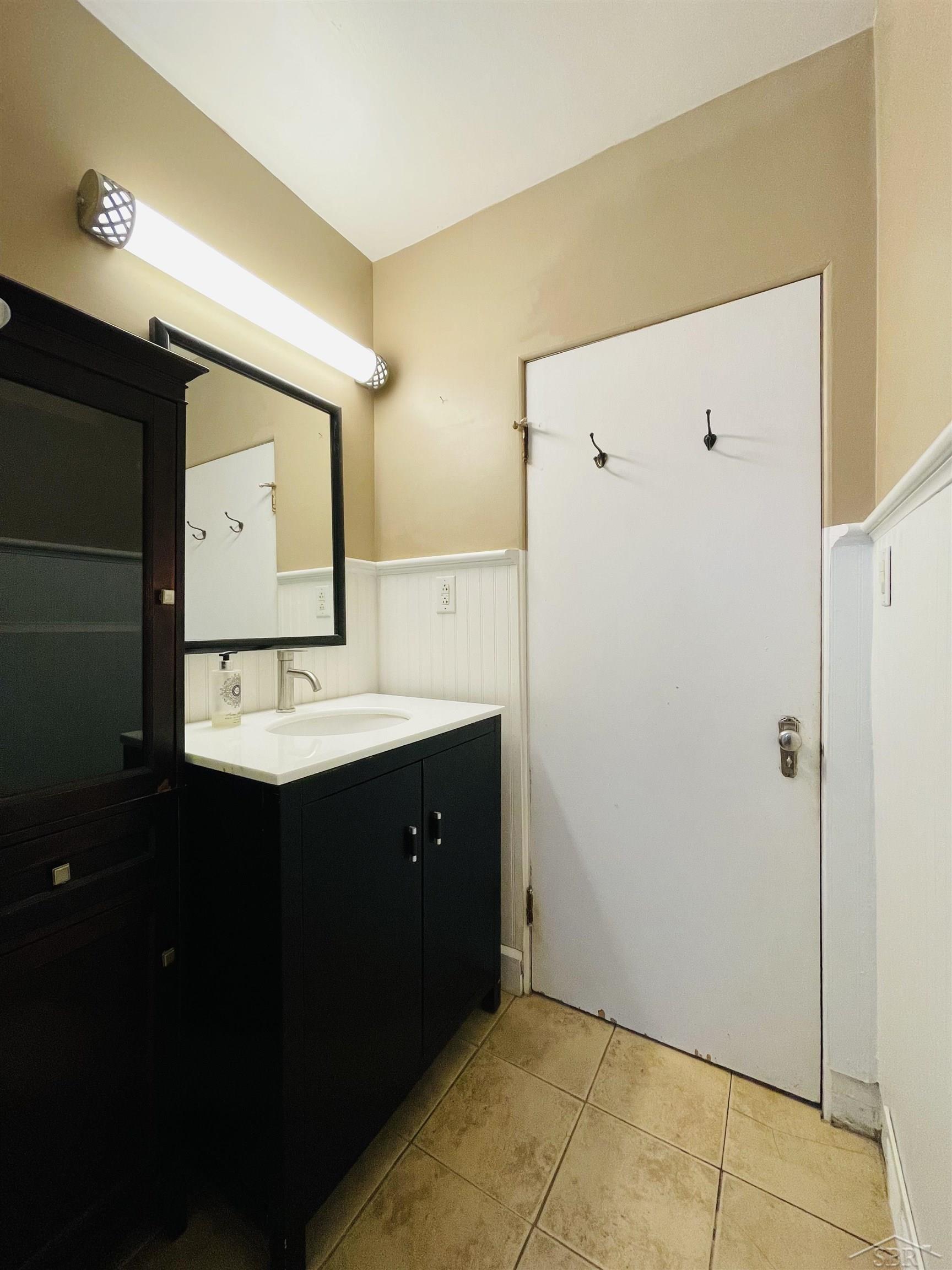 131 South 5th Street Sebewaing, MI 48759 - Photo 9 of 20 50102165-8.JPG