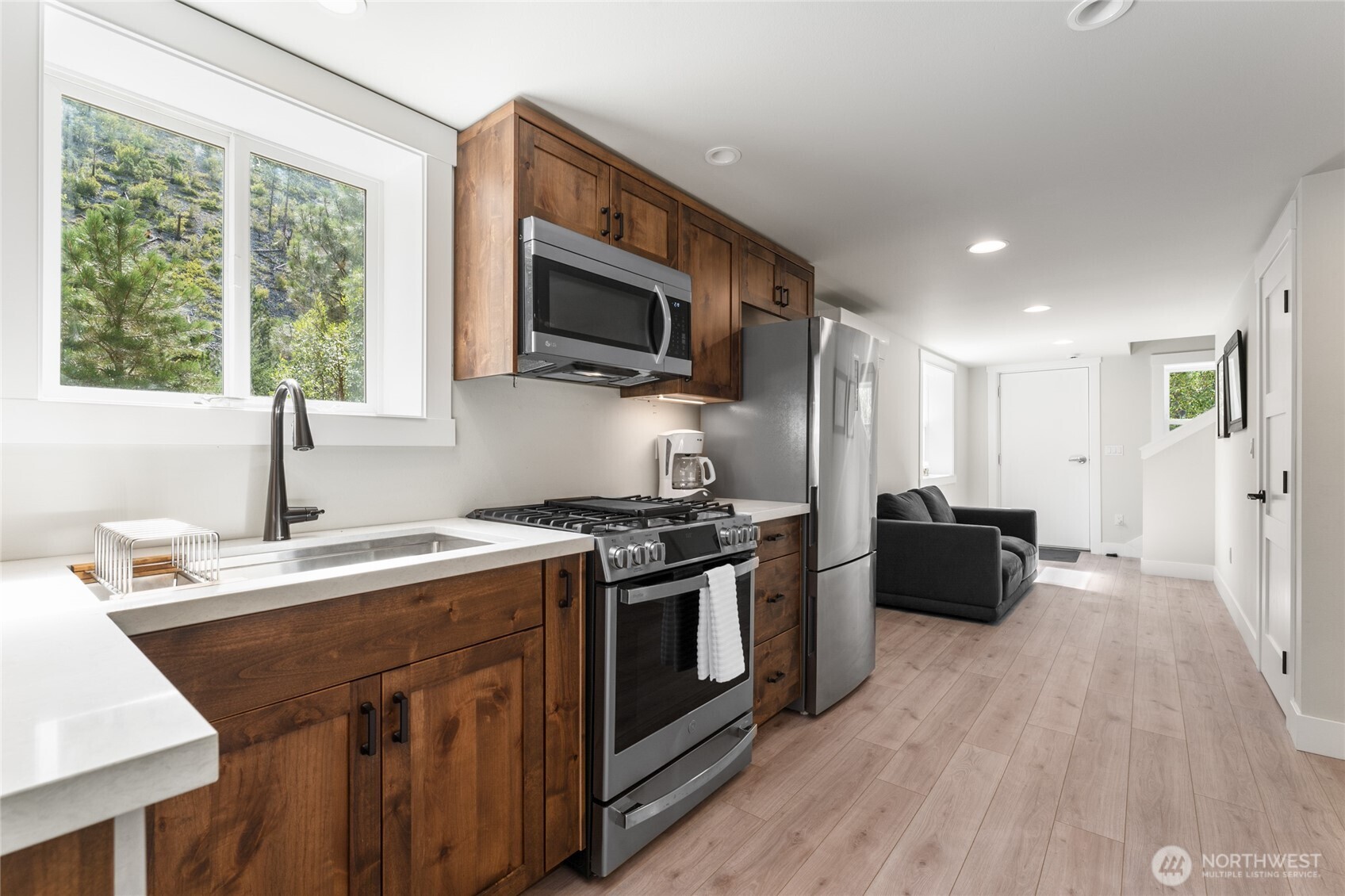 13536 Entiat River Road Entiat, WA 98822 - Photo 4 of 38