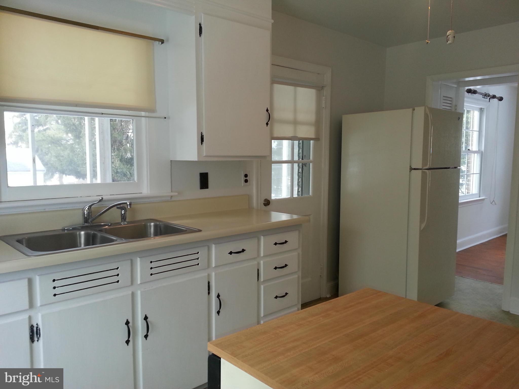 11824 Clearview Road Hagerstown, MD 21742 - Photo 14 of 30 Kitchen