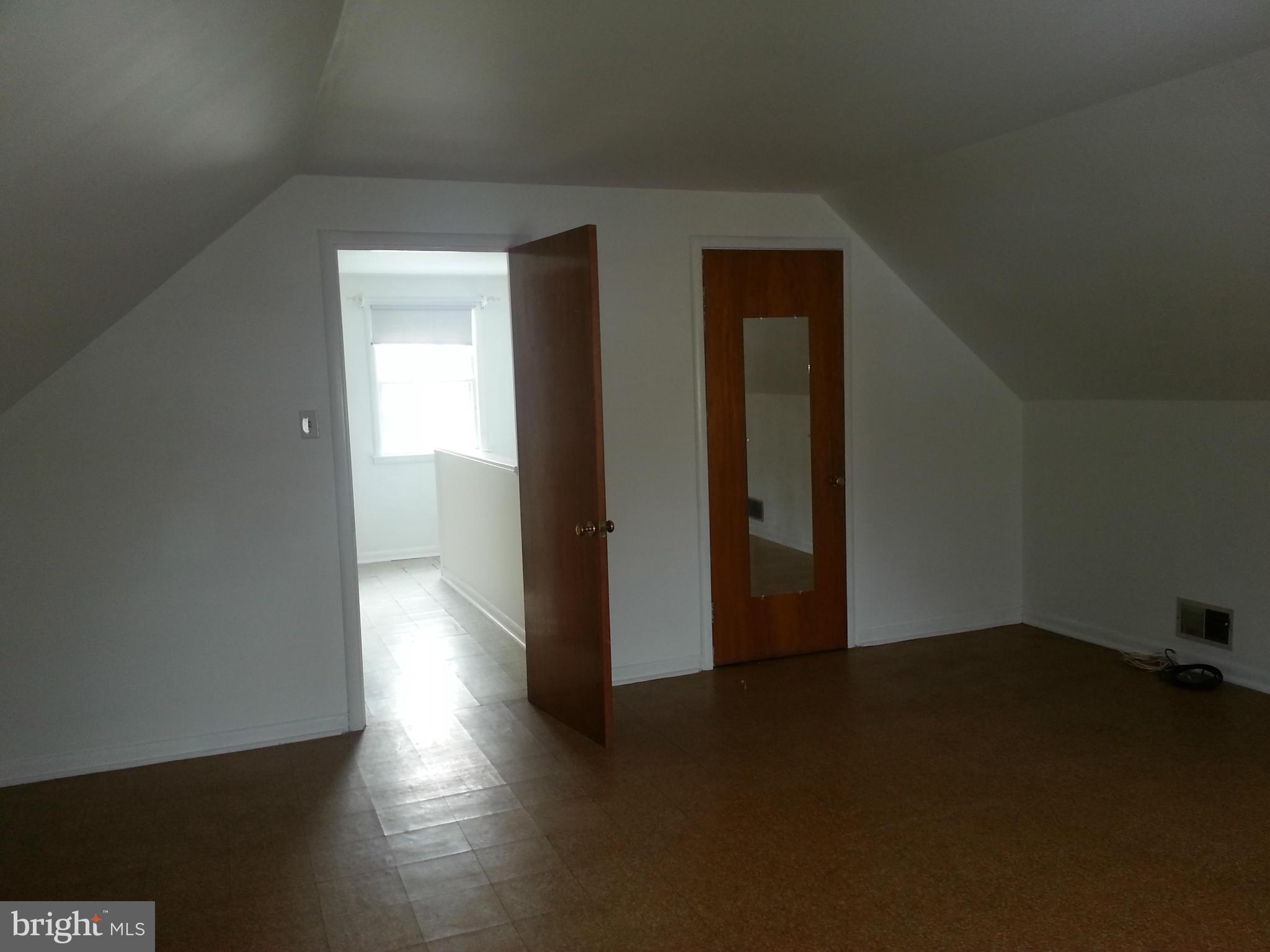 11824 Clearview Road Hagerstown, MD 21742 - Photo 22 of 30 Upper Level Bedroom