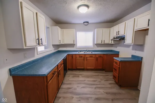 $160,000 | 1449 West 29th Street, Indianapolis, IN 46208