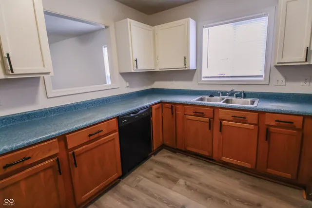 $160,000 | 1449 West 29th Street, Indianapolis, IN 46208