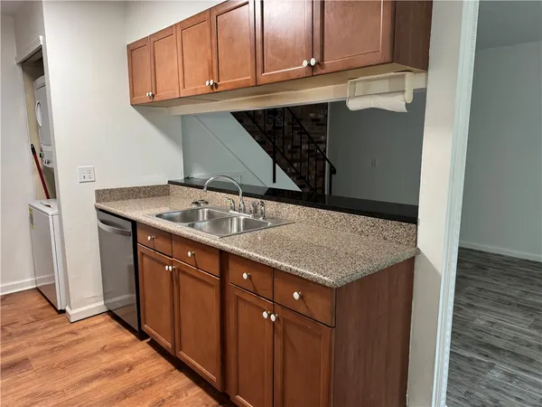 $1,700 | 136 Milrace Drive, East Rochester, NY 14625