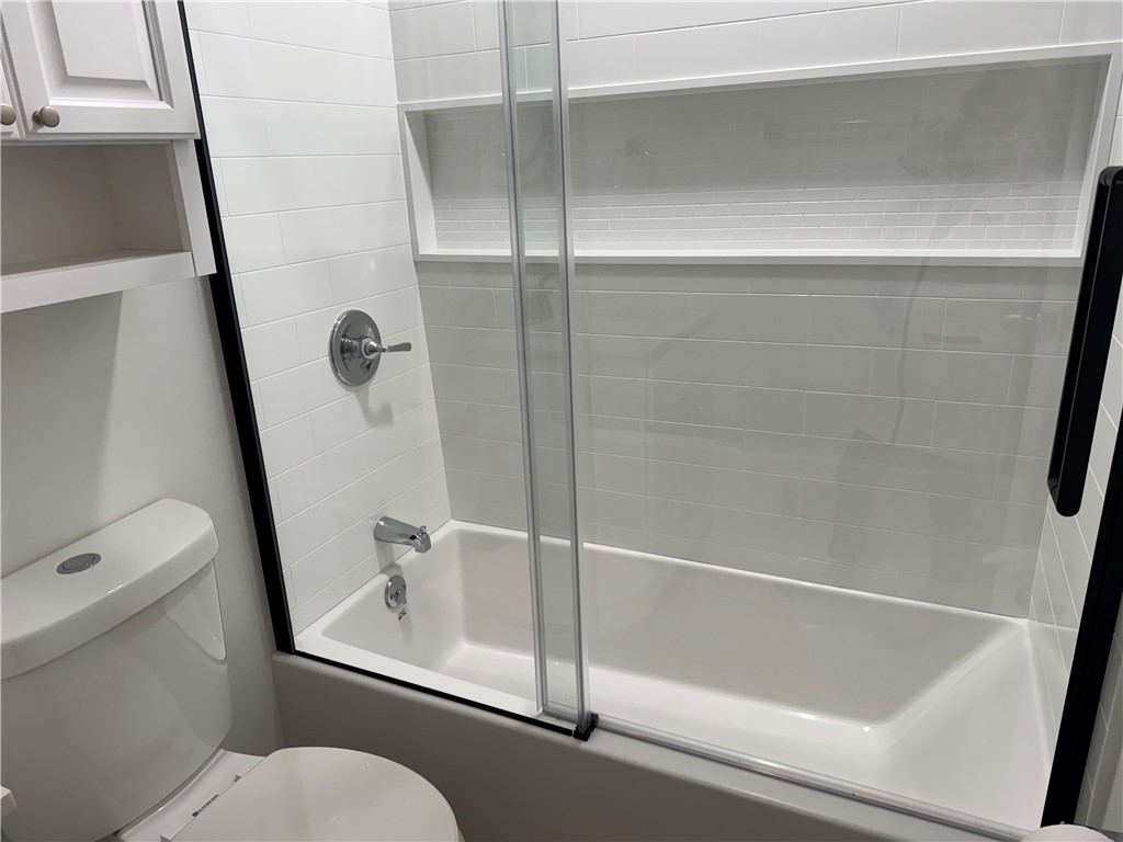 136 Milrace Drive East Rochester, NY 14625 - Photo 7 of 9