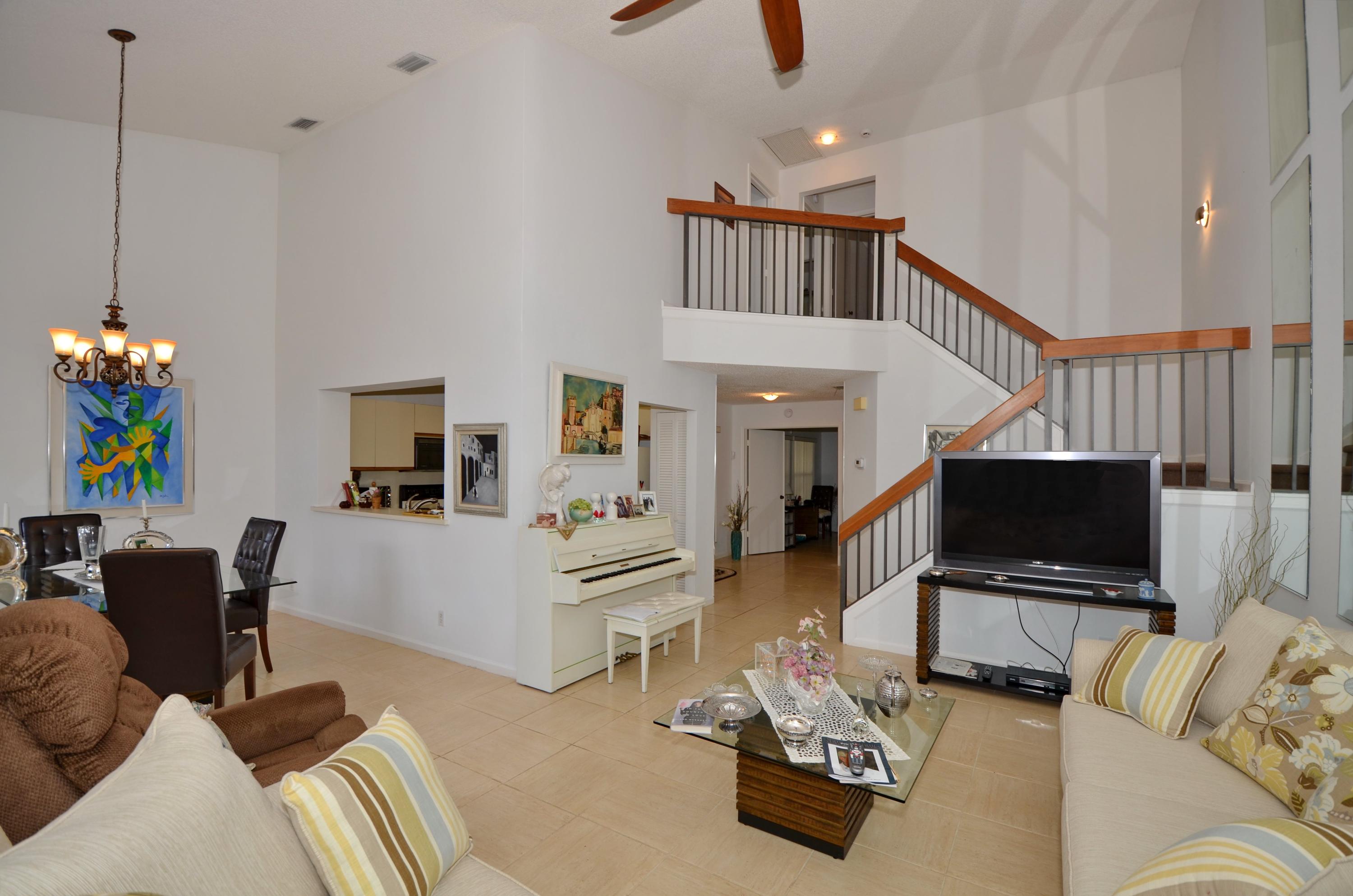 5530 Ilford Court Boca Raton, FL 33486 - Photo 4 of 29 LR
