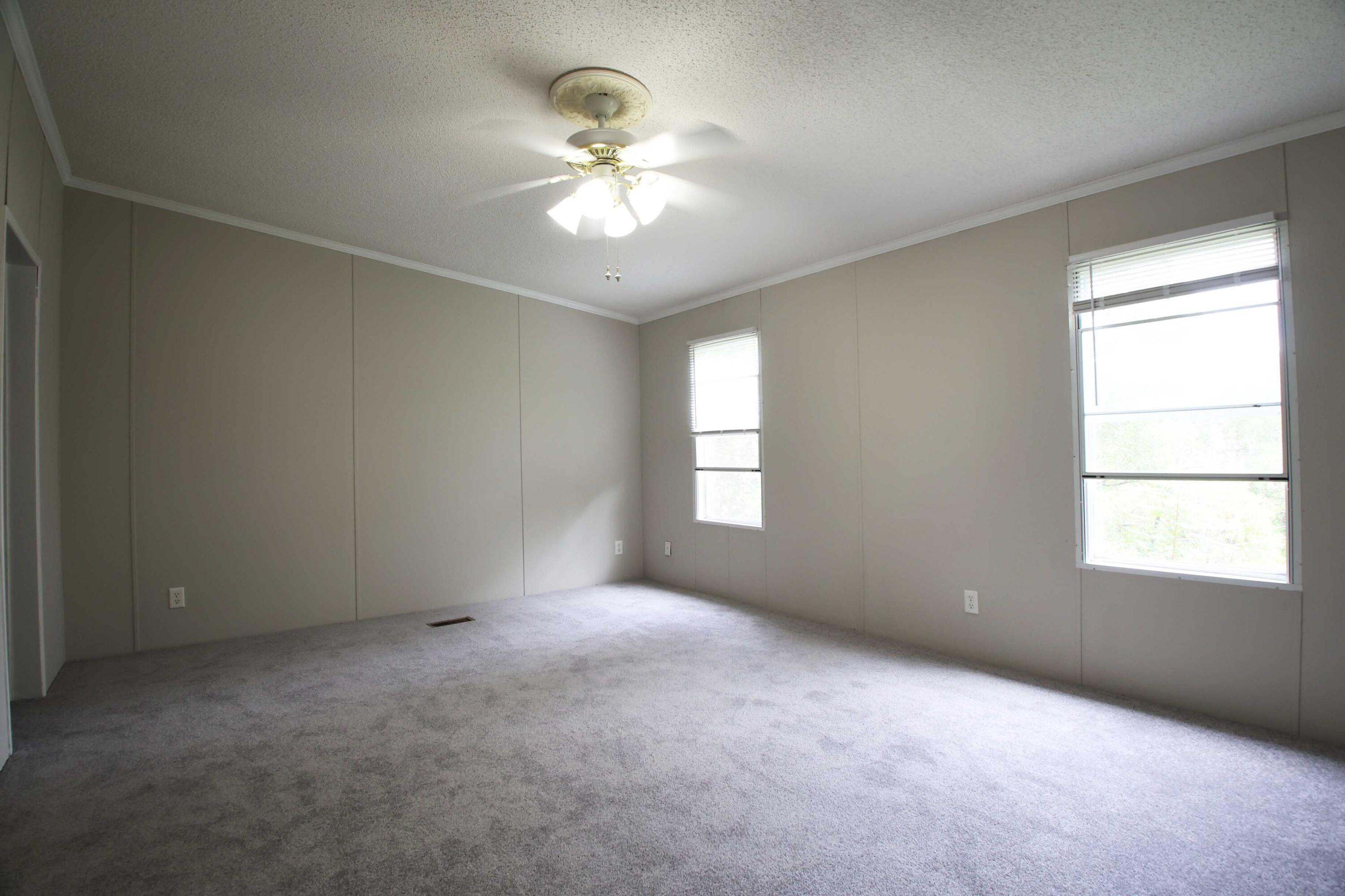 4127 Givens Road Salem, VA 24153 - Photo 3 of 11 Givens 4