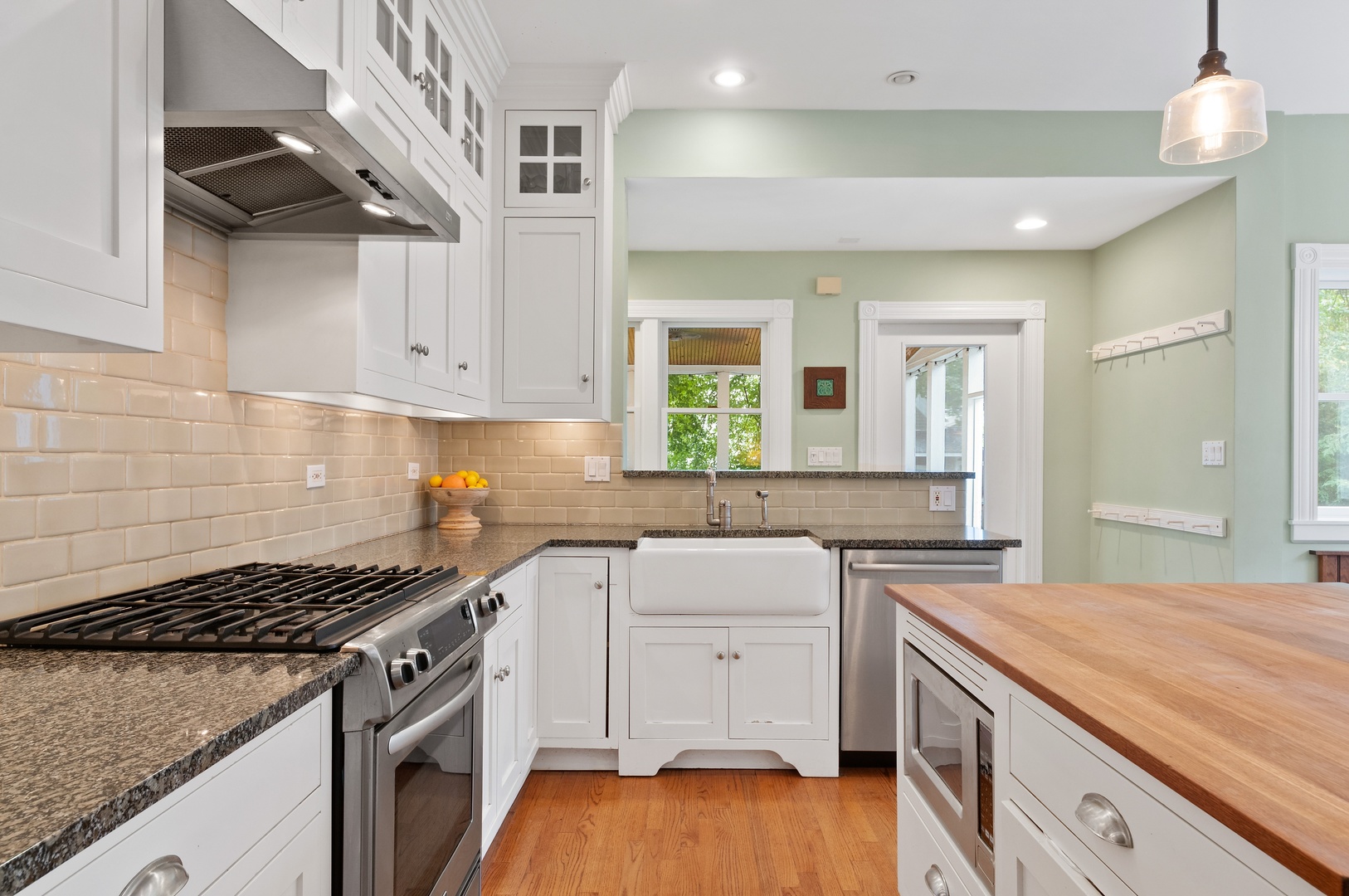 551 Keystone Avenue River Forest, IL 60305 - Photo 11 of 28