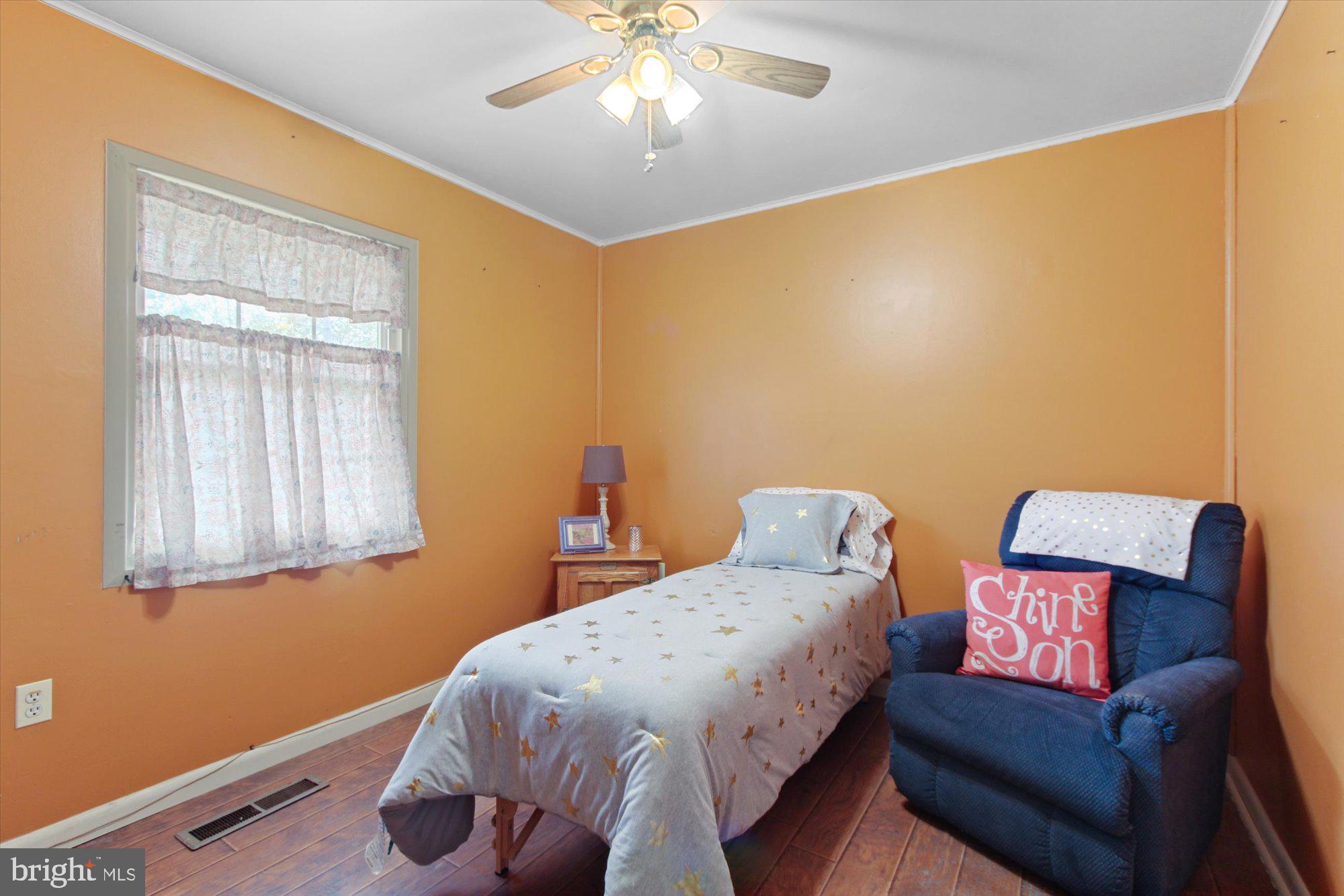 2448 Manor Road York, PA 17408 - Photo 13 of 26