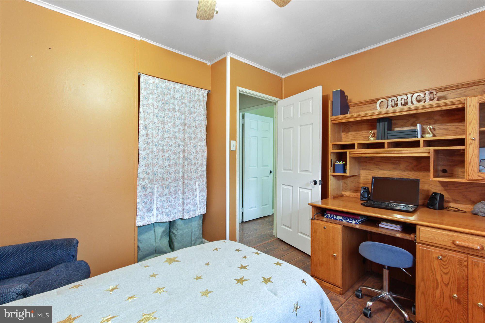 2448 Manor Road York, PA 17408 - Photo 14 of 26