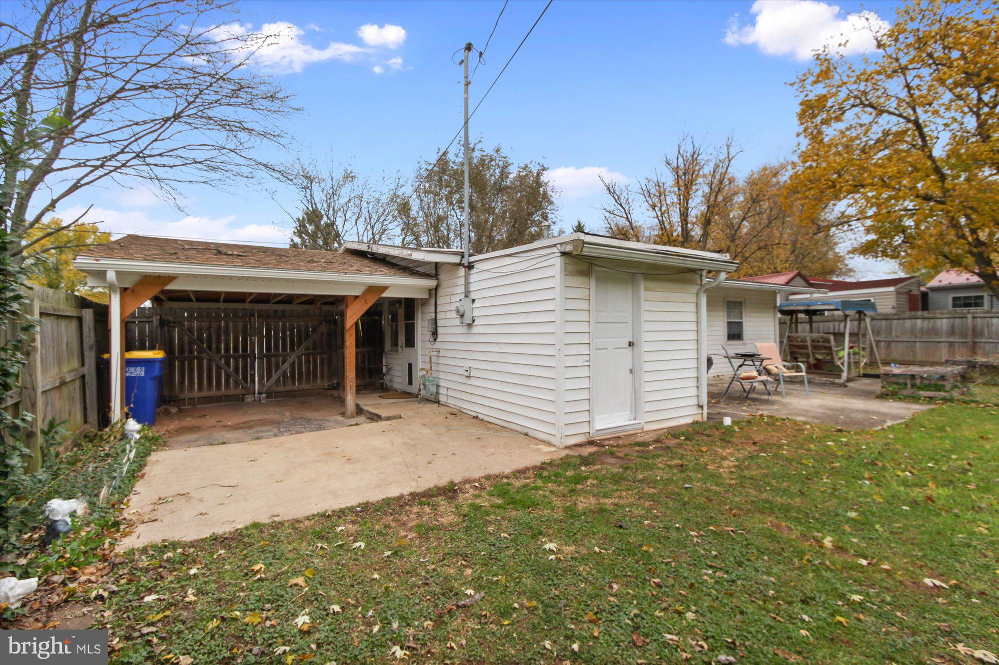 2448 Manor Road York, PA 17408 - Photo 22 of 26