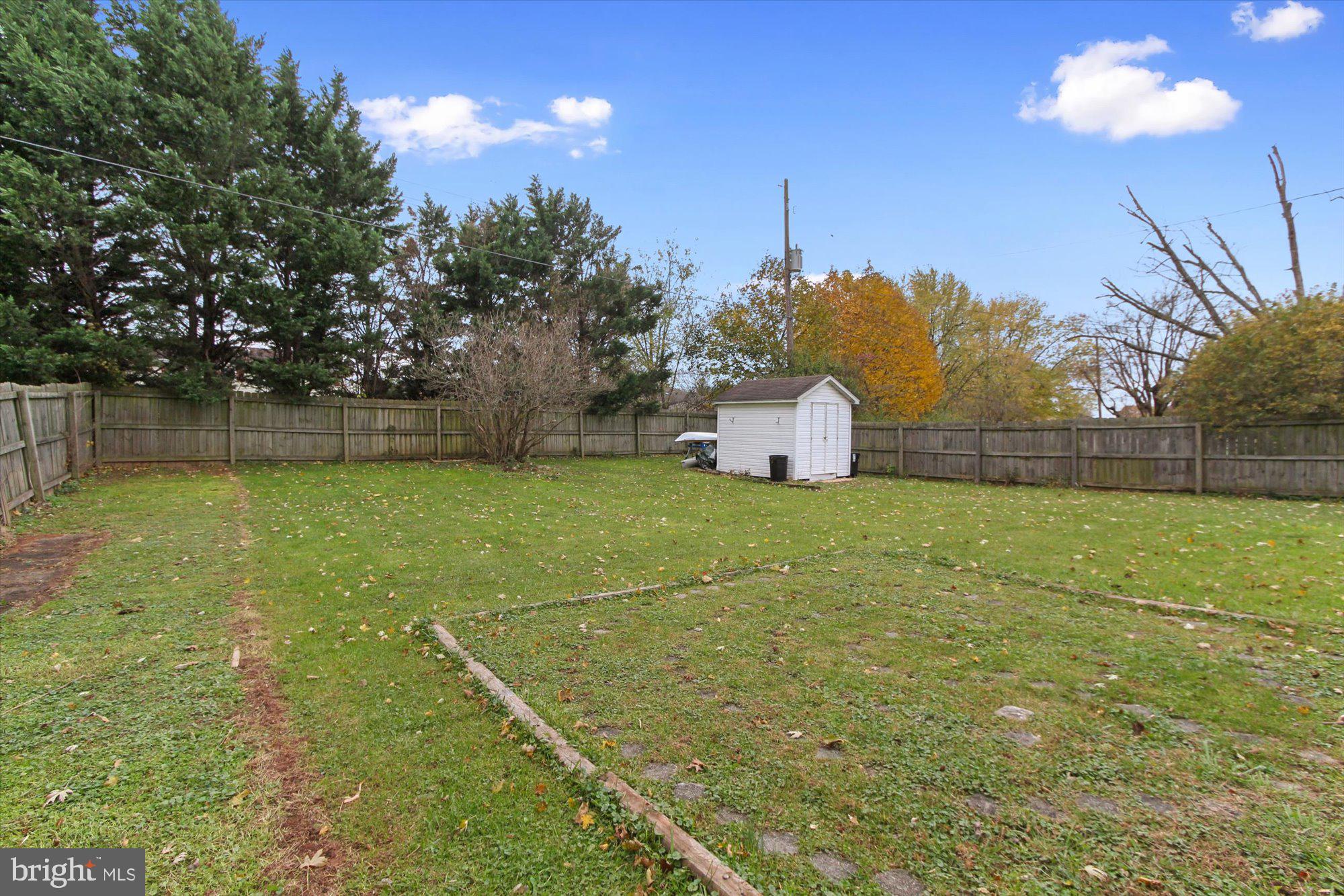 2448 Manor Road York, PA 17408 - Photo 23 of 26