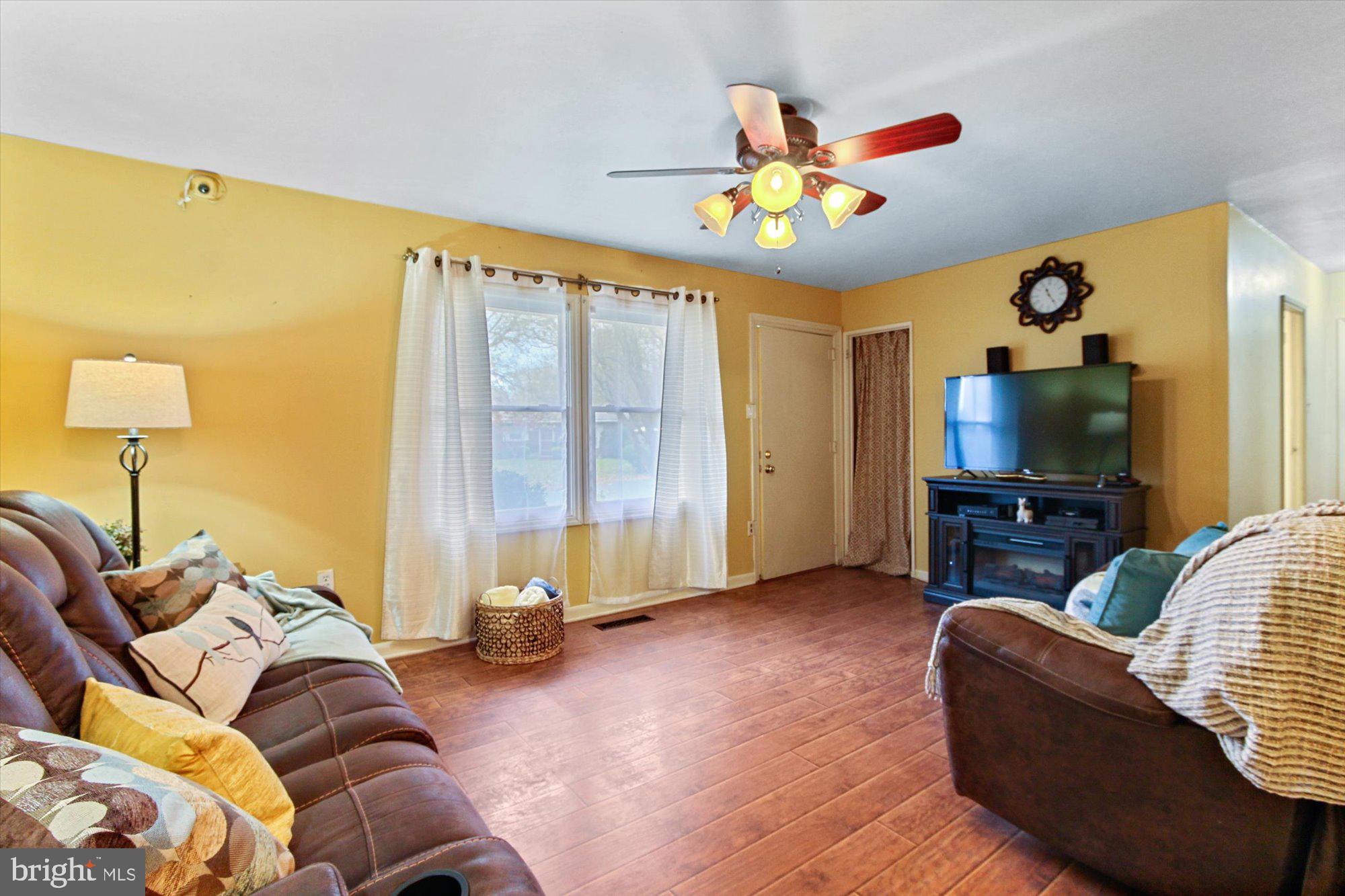 2448 Manor Road York, PA 17408 - Photo 6 of 26