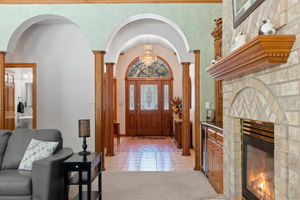 $749,900 | 2817 Brook Hills Drive, Green Bay, WI 54313