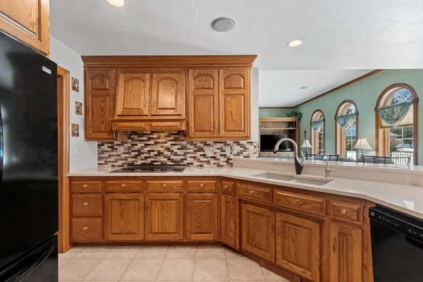 $749,900 | 2817 Brook Hills Drive, Green Bay, WI 54313
