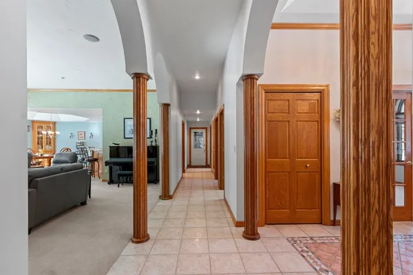 $749,900 | 2817 Brook Hills Drive, Green Bay, WI 54313