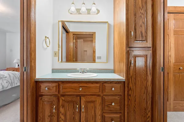 $749,900 | 2817 Brook Hills Drive, Green Bay, WI 54313