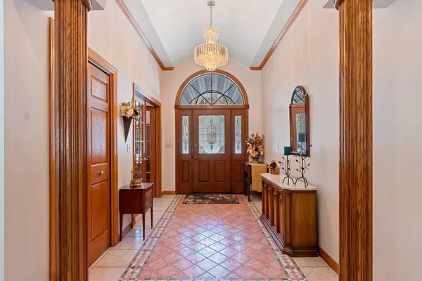 $749,900 | 2817 Brook Hills Drive, Green Bay, WI 54313