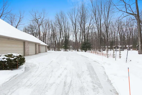 $749,900 | 2817 Brook Hills Drive, Green Bay, WI 54313