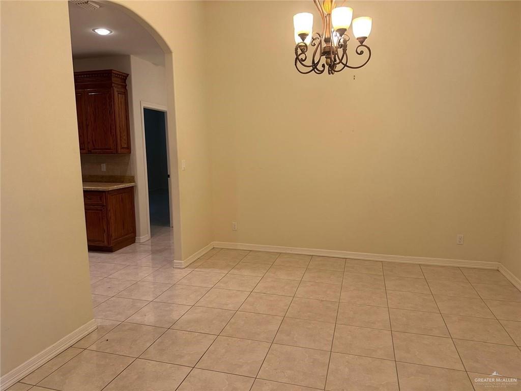 2302 Hitching Post Boulevard Harlingen, TX 78552 - Photo 8 of 27