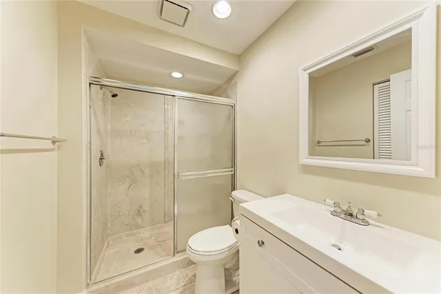 $259,900 | 4537 Morningside, Unit 10, Sarasota, FL 34235