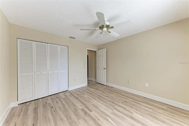 $259,900 | 4537 Morningside, Unit 10, Sarasota, FL 34235