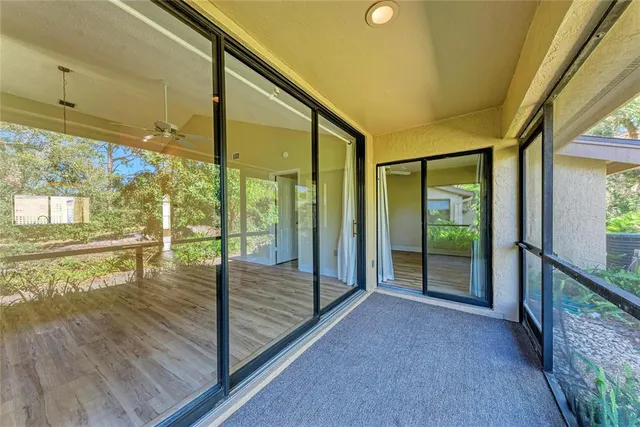 $259,900 | 4537 Morningside, Unit 10, Sarasota, FL 34235