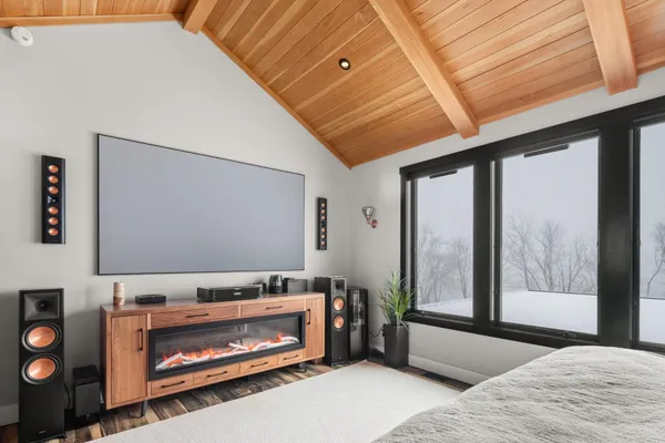 $3,499,000 | 111 Lakeside Avenue, Milton, VT 05468