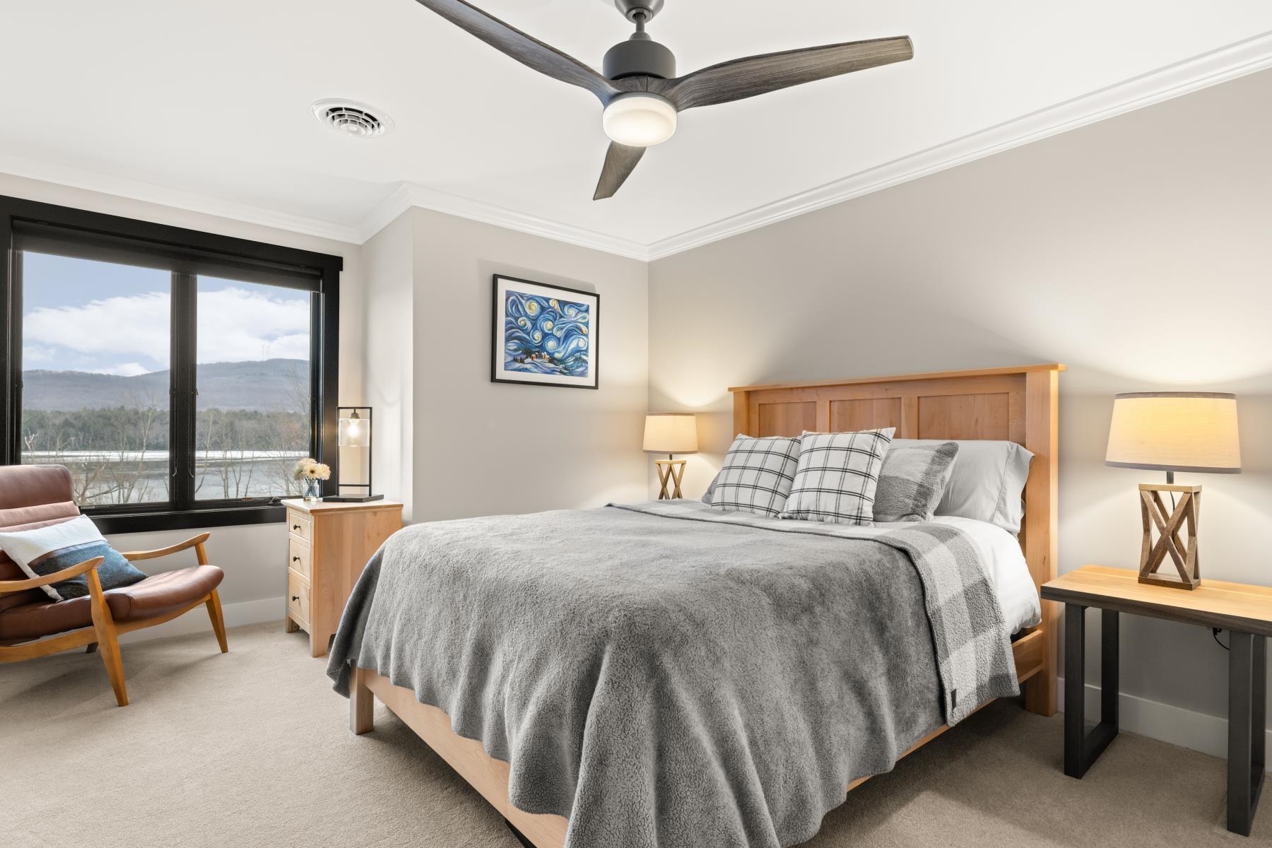 111 Lakeside Avenue Milton, VT 05468 - Photo 26 of 59