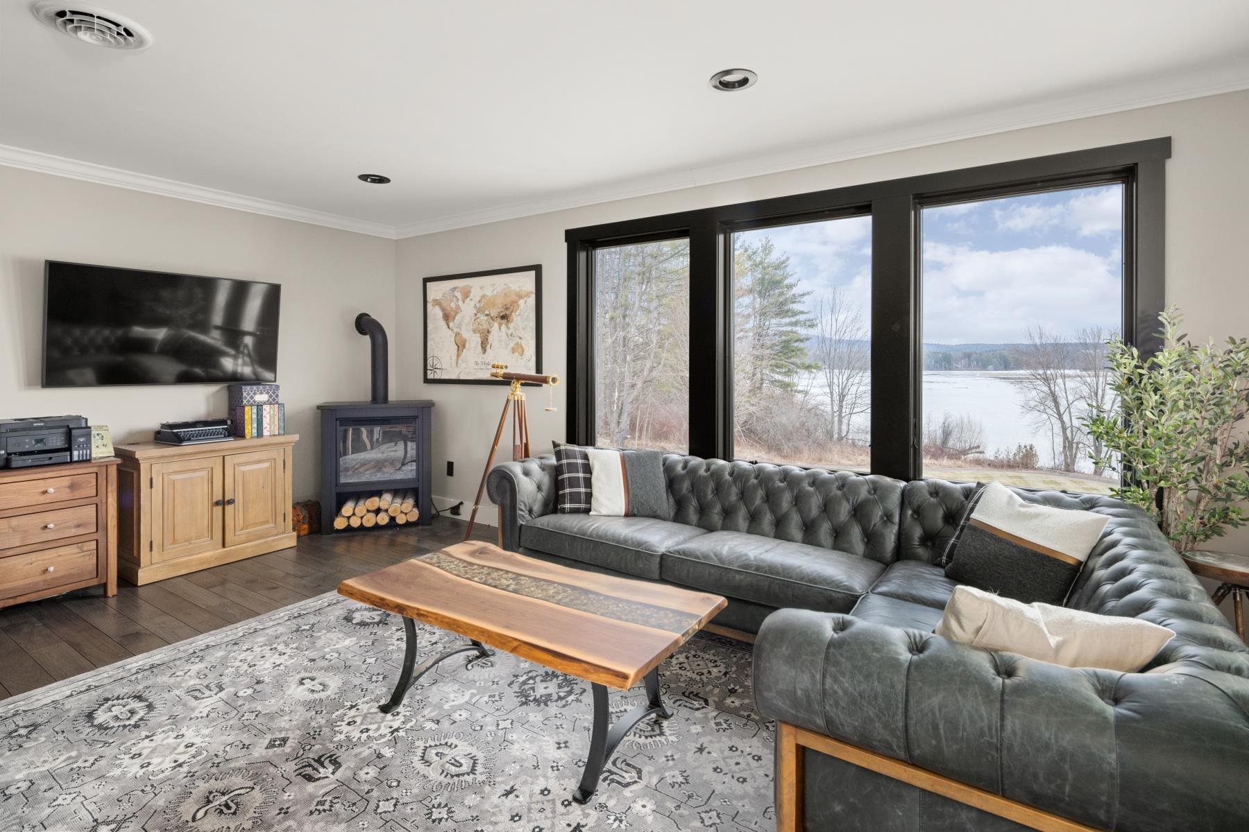 111 Lakeside Avenue Milton, VT 05468 - Photo 33 of 59