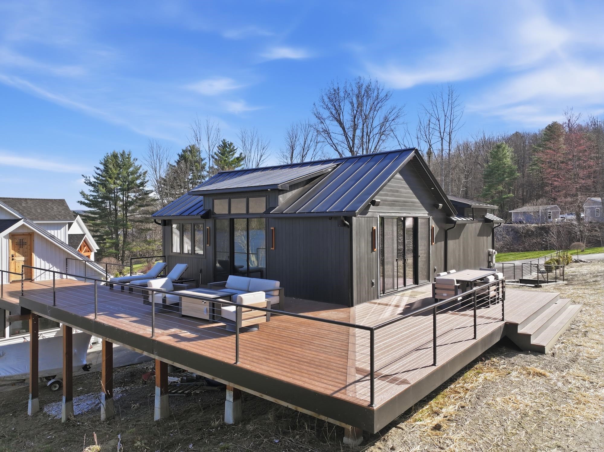 111 Lakeside Avenue Milton, VT 05468 - Photo 38 of 59