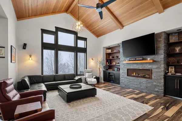 $3,499,000 | 111 Lakeside Avenue, Milton, VT 05468