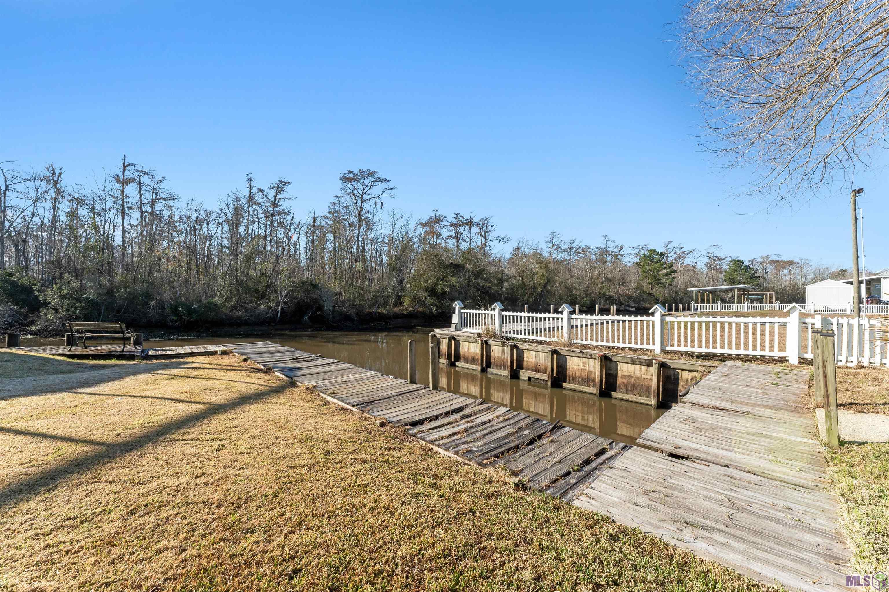 17097 Peace Point Drive Springfield, LA 70462 - Photo 31 of 33