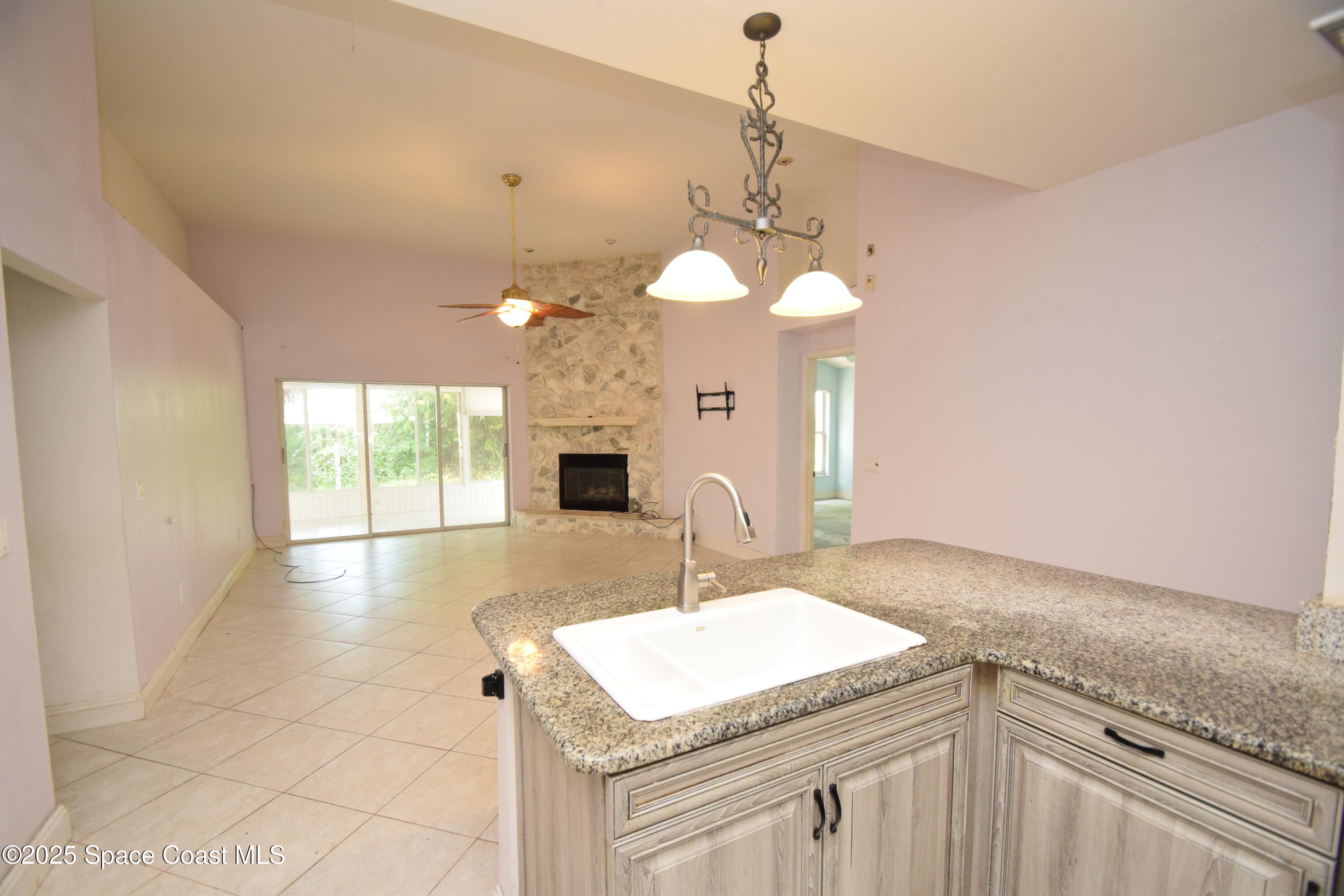 1642 Rustic Way Melbourne, FL 32935 - Photo 14 of 35 Family room