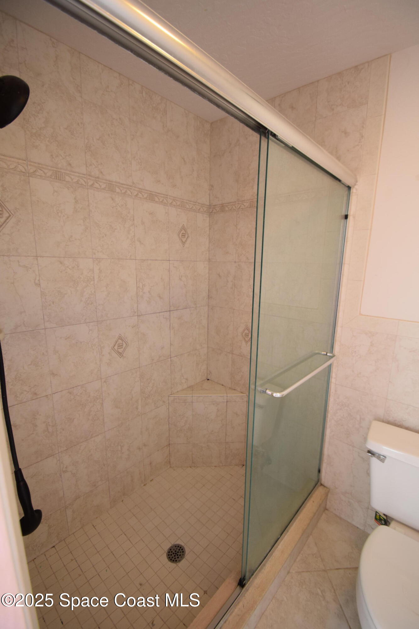 1642 Rustic Way Melbourne, FL 32935 - Photo 27 of 35 Primary bath