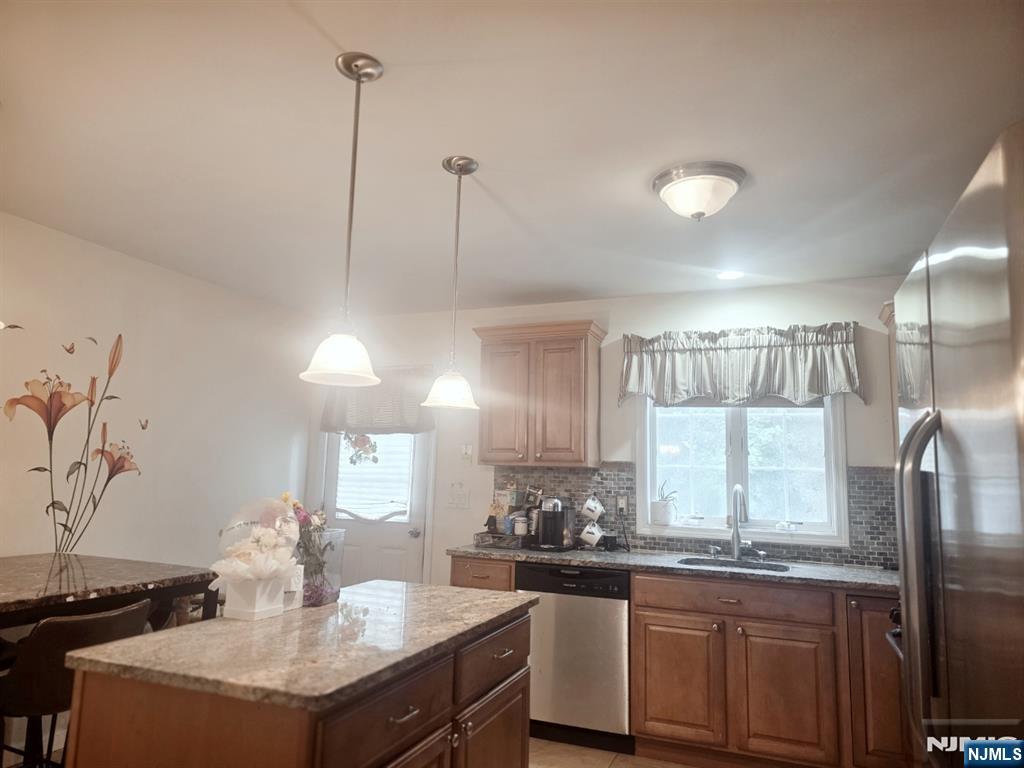 260 Edwards Street, Unit B Ridgewood, NJ 07450 - Photo 11 of 24