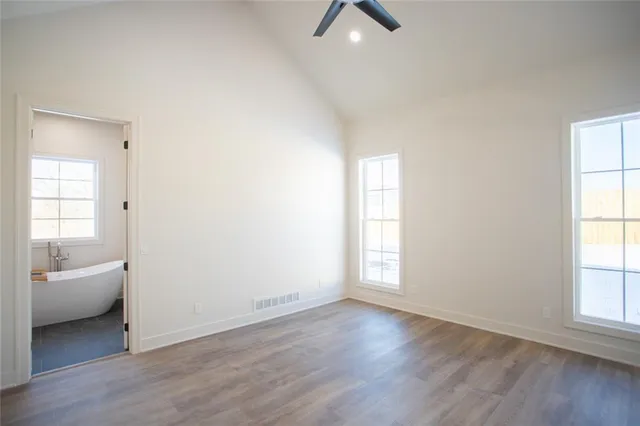 $470,000 | 5357 Choctaw Lane, McLouth, KS 66054