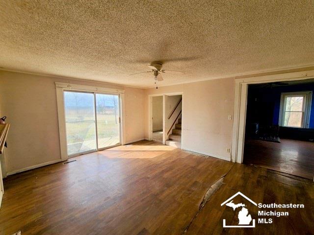 1205 East Gier Road Adrian, MI 49221 - Photo 5 of 16 50036734-4.JPG