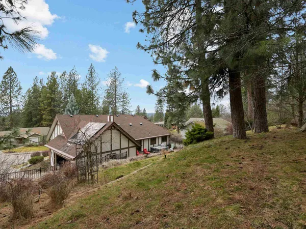 $579,900 | 10048 North Seminole Drive, Spokane, WA 99208