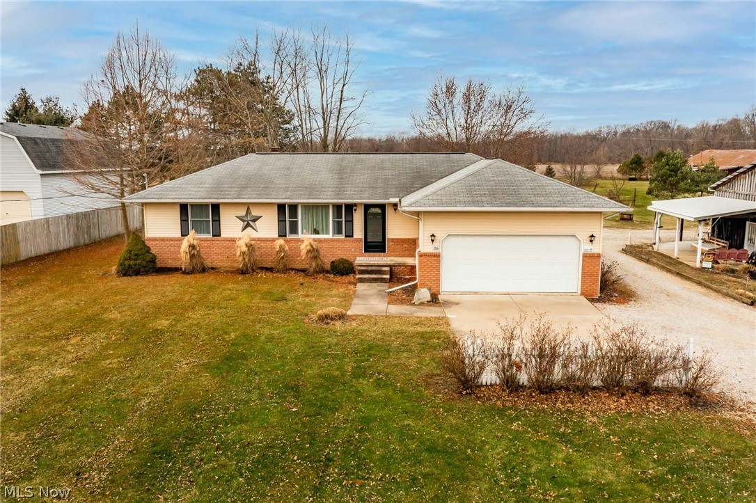 9252 Vermilion Road Amherst, OH 44001 - Photo 26 of 35