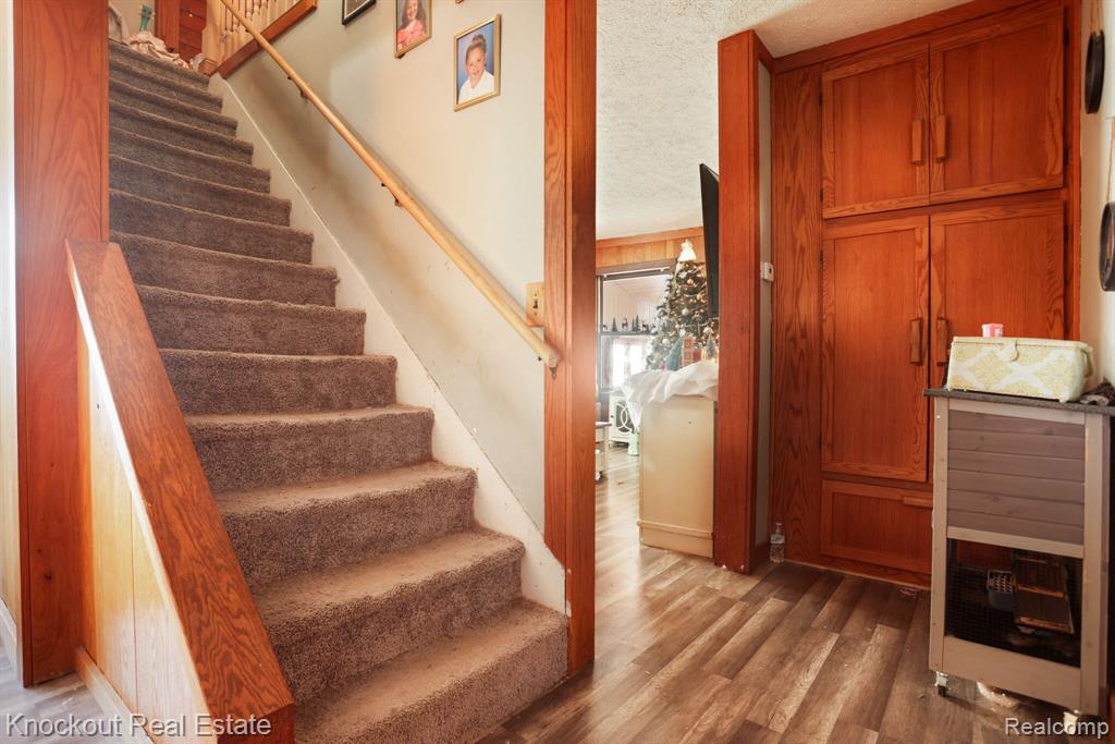 6180 Shattuck Road Saginaw, MI 48603 - Photo 16 of 36 Gallery Image 16