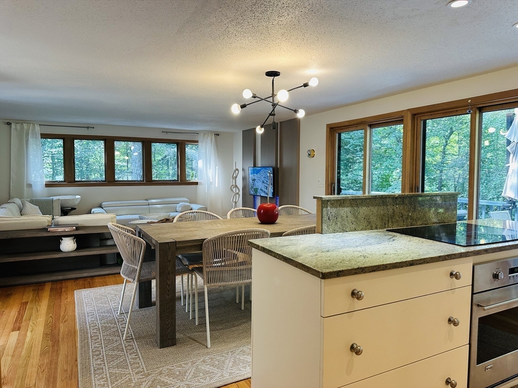 6 Ruth Lane Harwich, MA 02645 - Photo 8 of 31