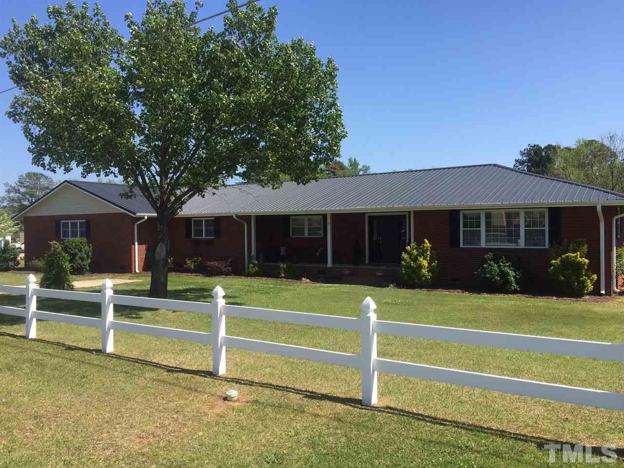 705 Old Post Road Erwin, NC 28339 - Photo 3 of 25 Gallery Image 3
