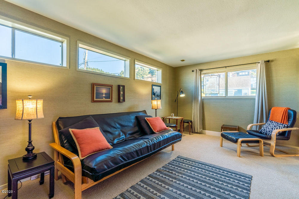7131 Northeast Logan Road Lincoln City, OR 97367 - Photo 34 of 57 _DSC9573-HDR-SEO-YOUR-IMAGE