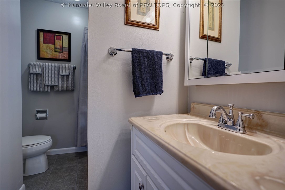 78 Sapphire Road St. Albans, WV 25177 - Photo 17 of 30 Gallery Image 17