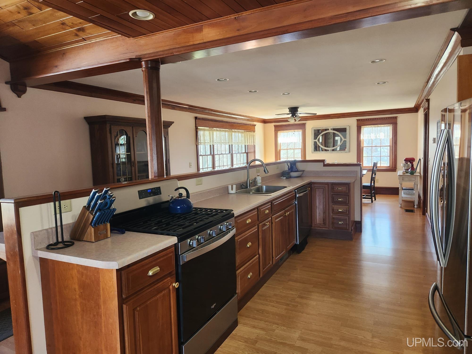 229 Section 6 Road Crystal Falls, MI 49920 - Photo 6 of 37