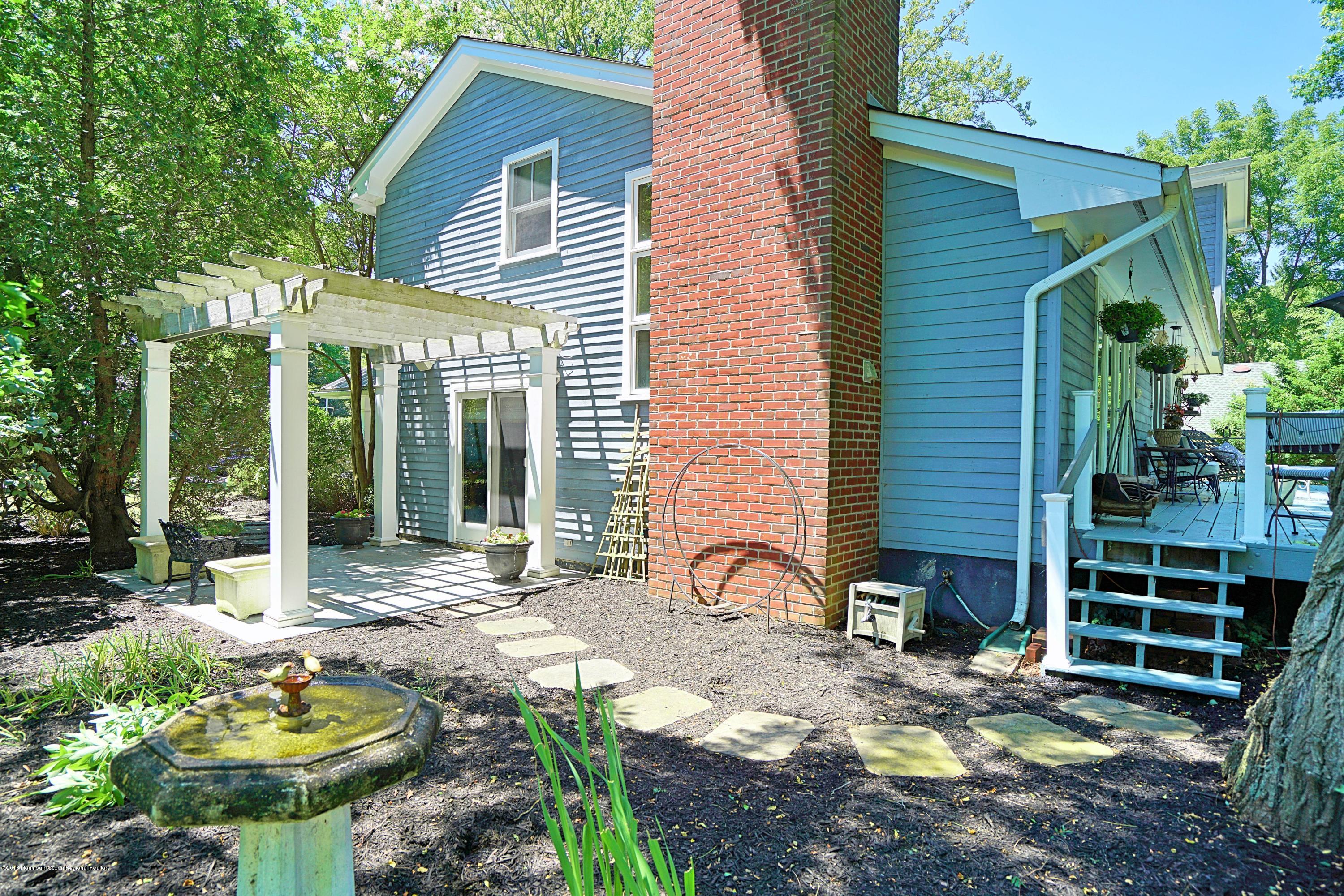 3 Carolyn Road Little Silver, NJ 07739 - Photo 35 of 36 Bluestone Patio