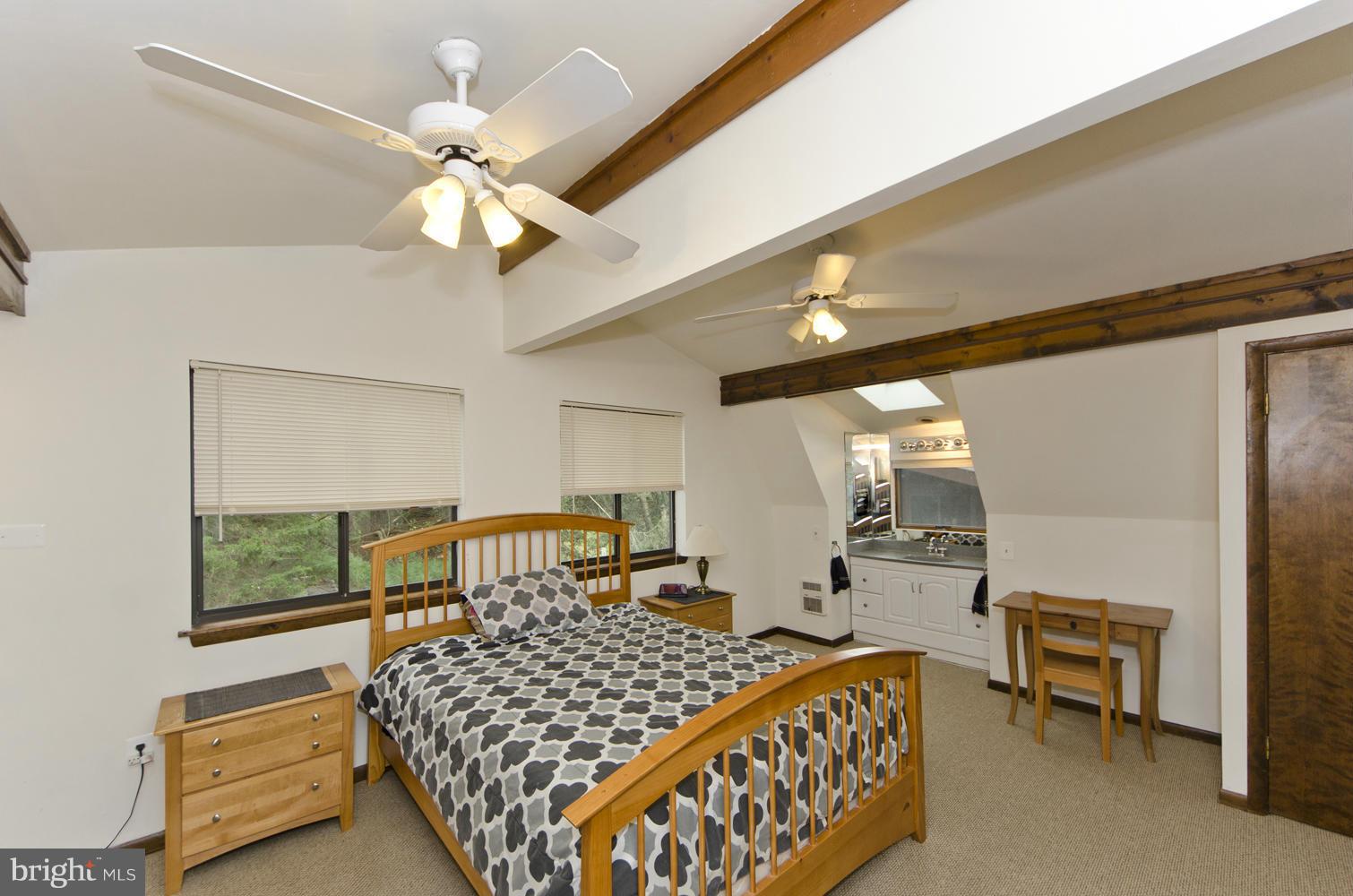 1929 Hunter Mill Road Vienna, VA 22182 - Photo 23 of 30 Bedroom