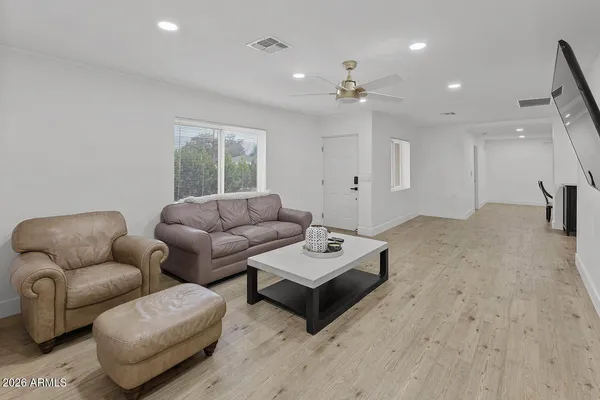 $694,900 | 701 West Windsor Avenue, Phoenix, AZ 85007